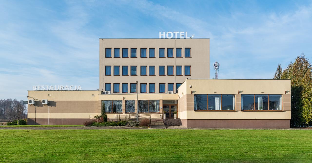 Hotel Pod Jesiotrem Labiszyn Exterior foto